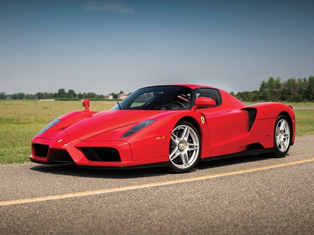 Ferrari Enzo 2003: El auto más caro vendido en una subasta en línea 