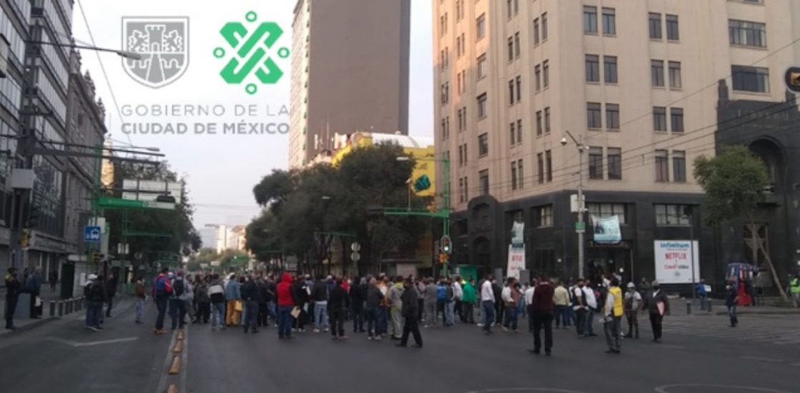 marcha-taxistas-protesta-cdmx-avenida-juarez