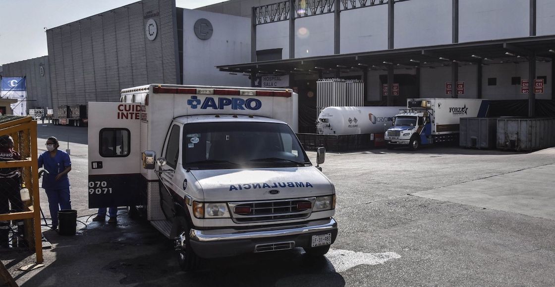 protesta-camilleros-centro-citibanamex-coronavirus