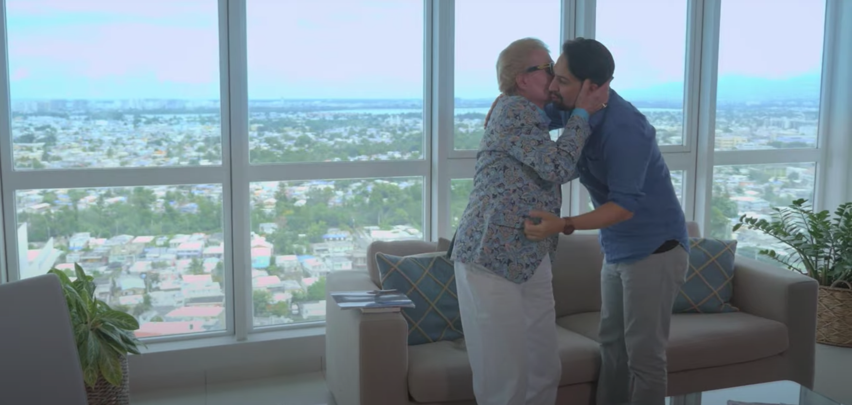 Checa el tráiler de 'Mucho mucho amor', el documental de Netflix sobre Walter Mercado