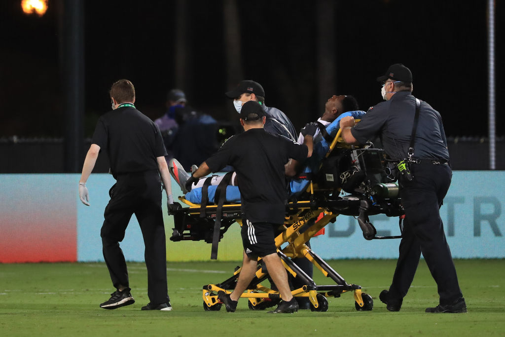 Dramáticos momentos tras lesión de Andrés Reyes en el torneo 'MLS is Back'