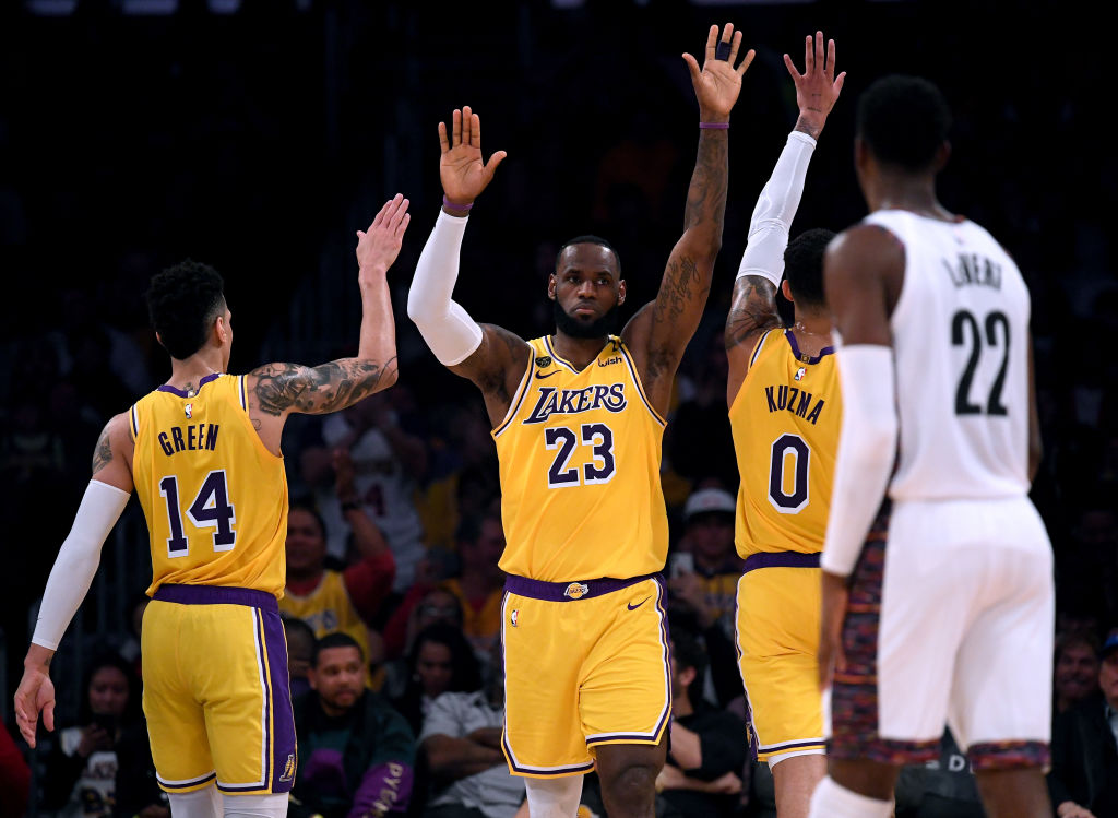NBA: La otra pretemporada de los Lakers y Bucks