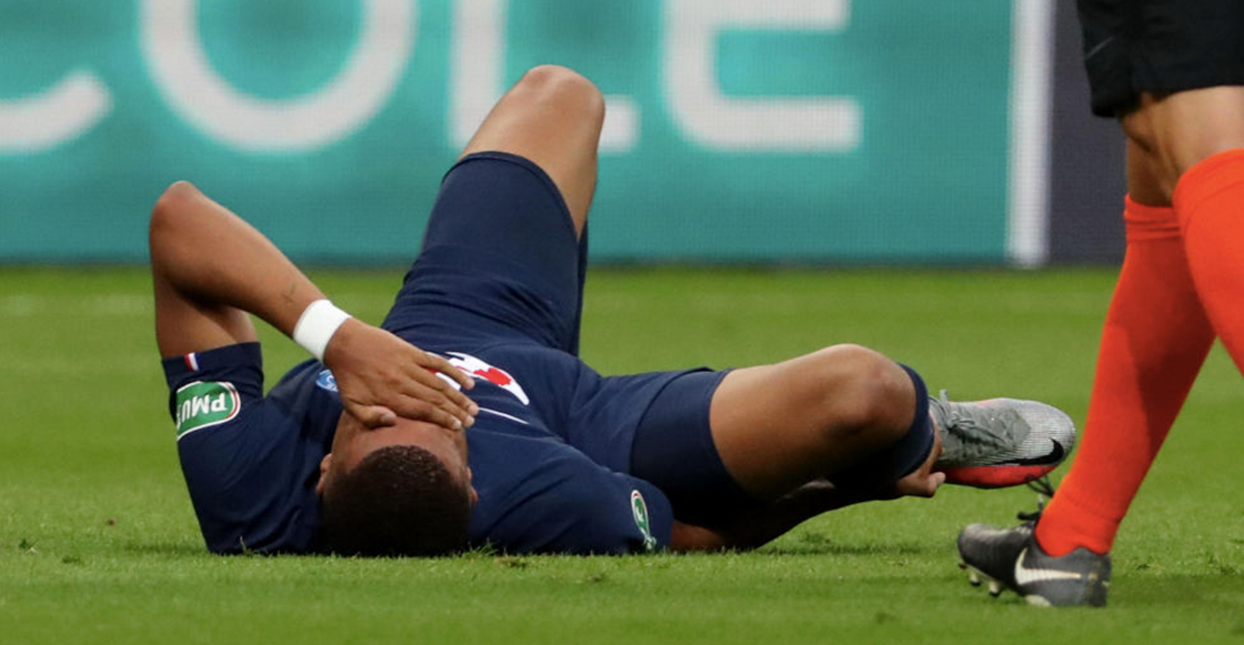 La maldición del FIFA: PSG reveló el tiempo de recuperación de Kylian Mbappé