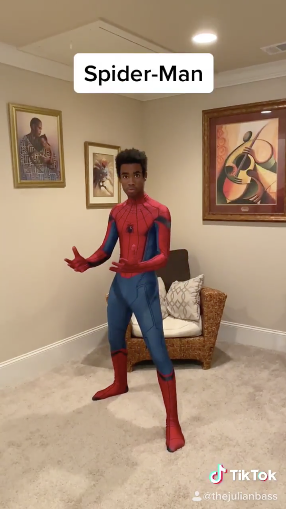 Hizo un TikTok tan impresionante que ahora lo buscan grandes directores y ejecutivos de Disney