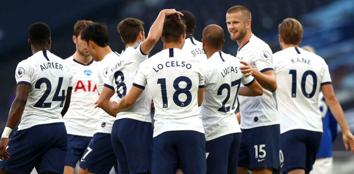 Un autogol del Everton mantiene con vida al Tottenham para buscar la Champions League