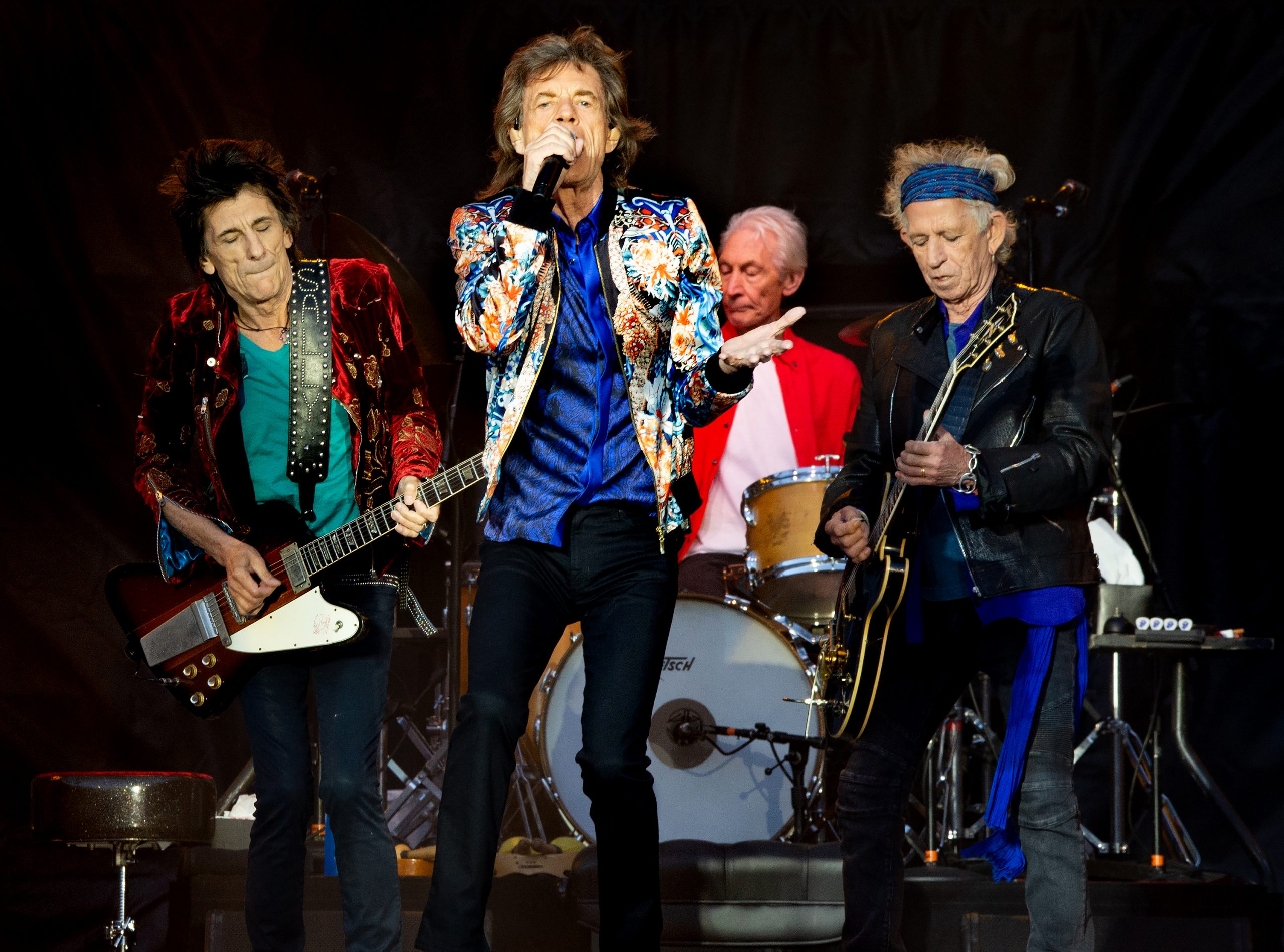 ¡The Rolling Stones estrenan un tema inédito llamado "Criss Cross"!