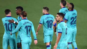 Barcelona puso fin a la racha del Villarreal y sigue 'con vida' en La Liga Española