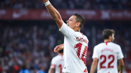 ¡El último! 'Chicharito' es campeón de la Europa League tras título del Sevilla