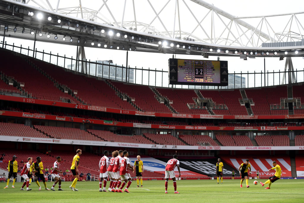 Despidos en el Arsenal exhiben la importancia de los aficionados para los trabajadores de los clubes
