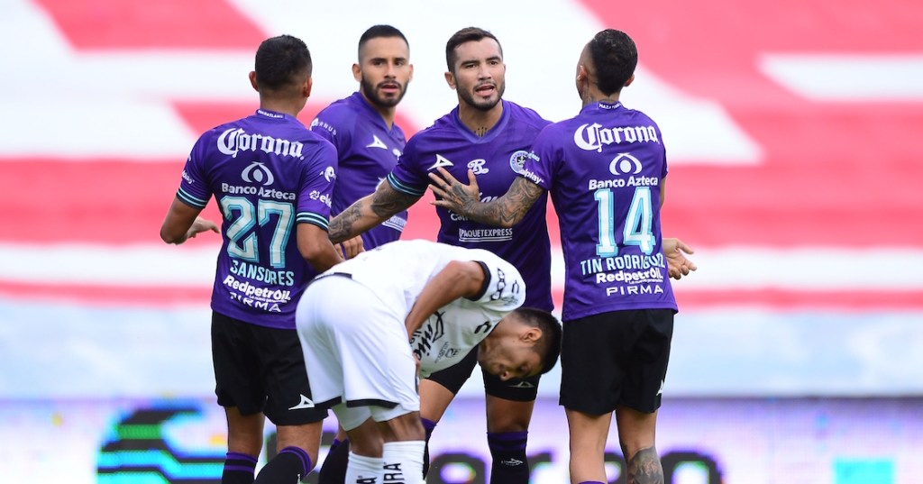 Mazatlán FC se burla del Querétaro y le arrebata el empate de último minuto
