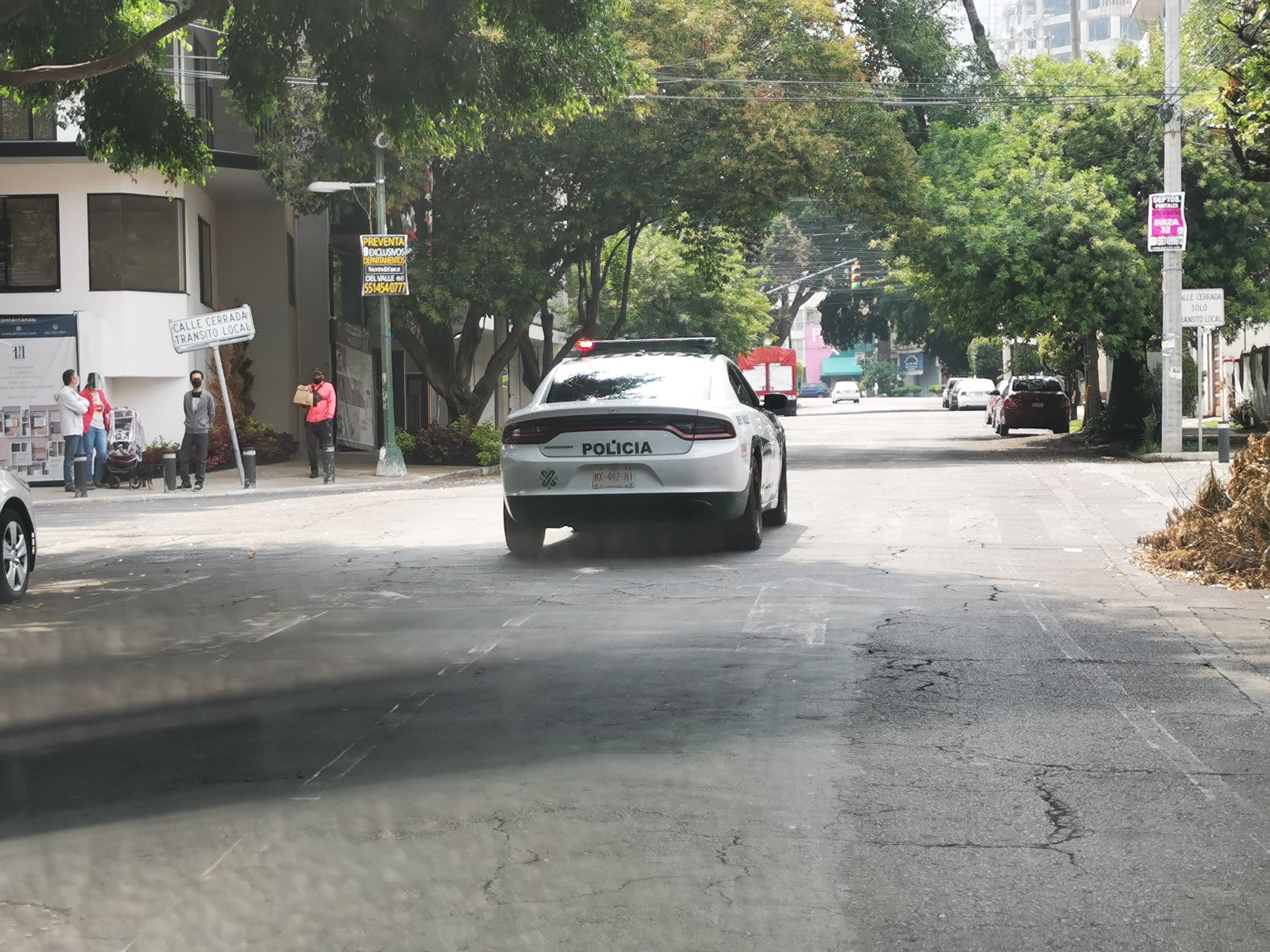 Patrulla en la Del Valle