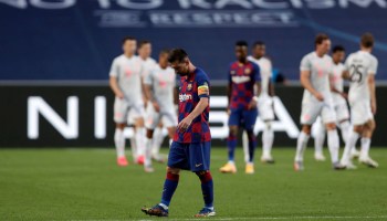 Ferdinand le aconseja a Messi que se vaya del Barcelona lo más pronto posible