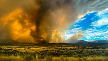 Porque 2020: Alerta al norte de California por aparición de un tornado de fuego