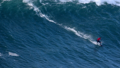 Maya Gabeira y la historia de la ola más alta del mundo que casi le cuesta la vida