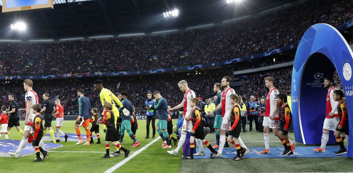 Van de Beek y el final de una generación dorada del Ajax