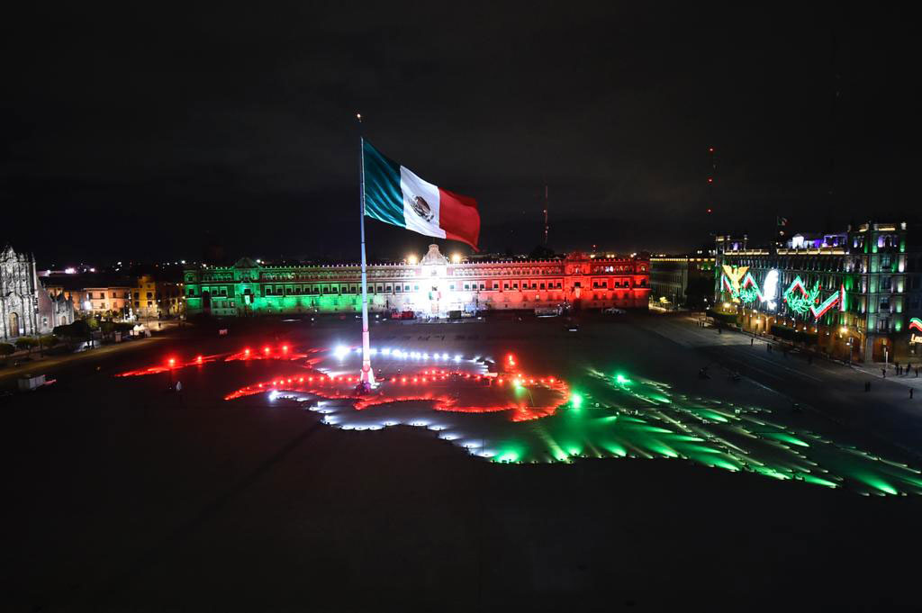 Festejos ceremonia Grito de la Independencia en el Zocalo 