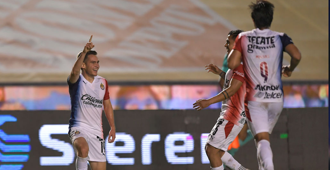 Vucetich confía en que Chivas comenzará a 'despegar' luego de vencer a Tigres