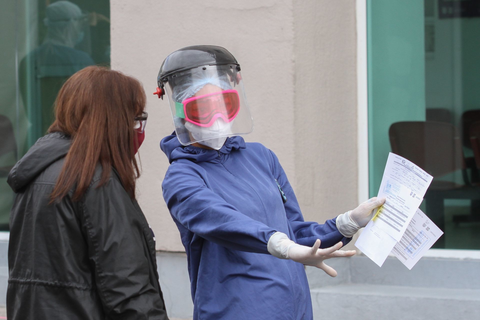 WSJ: Muertes por coronavirus han provocado desabasto de actas de defunción en México