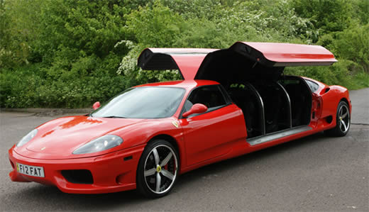 ¡Quién da más! Venden este Ferrari tuneado en la limusina más rápida del mundo