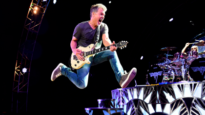 Así fue la última vez que Eddie Van Halen tocó "Jump" en vivo