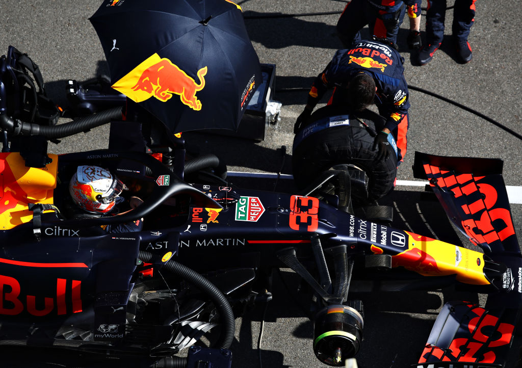 Las broncas del motor y la amenaza de los Verstappen: Lo que se podría encontrar Checo Pérez en Red Bull