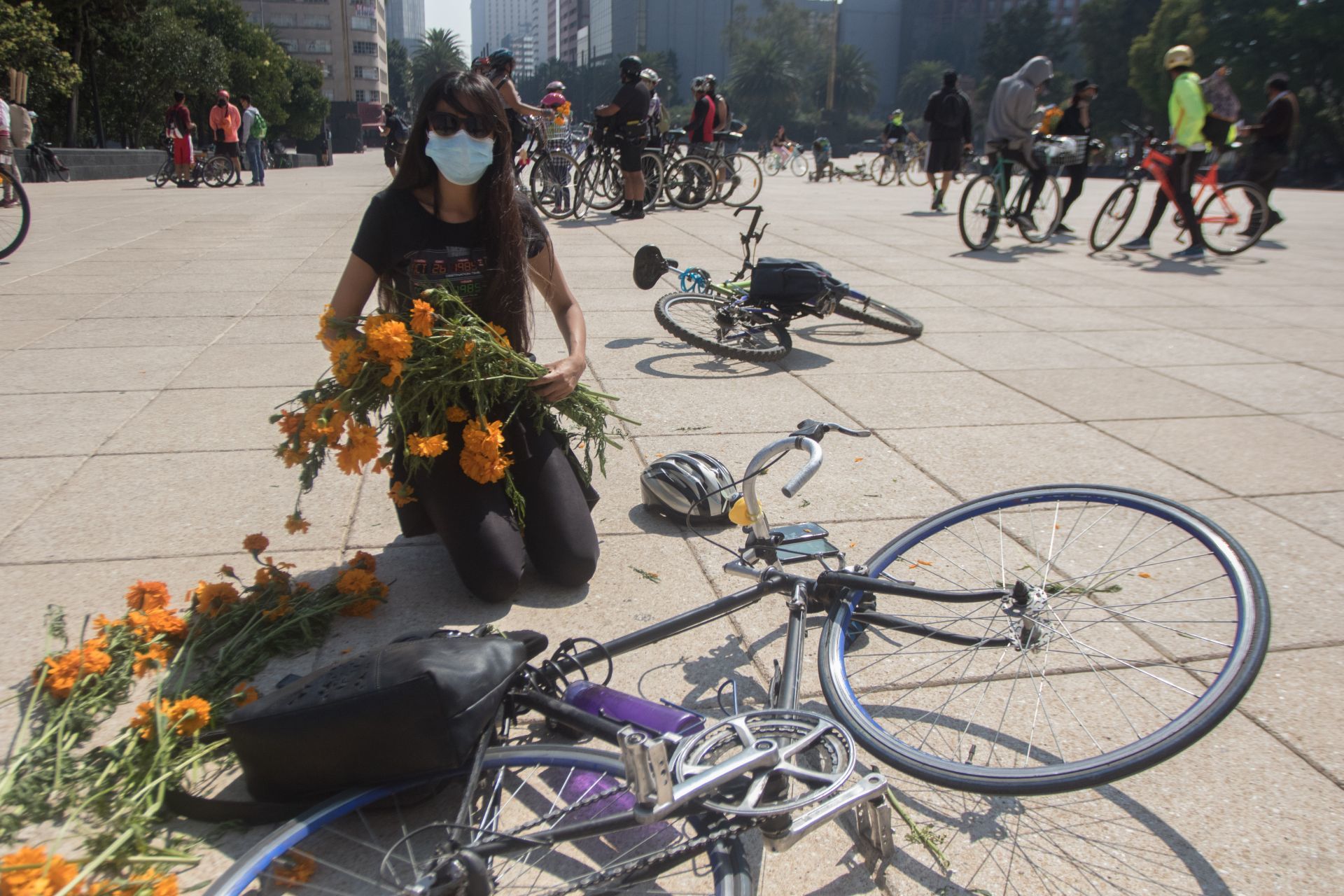 #LutoCiclista: Las imágenes de la protesta en el Monumento a la Revolución por ciclistas atropellados