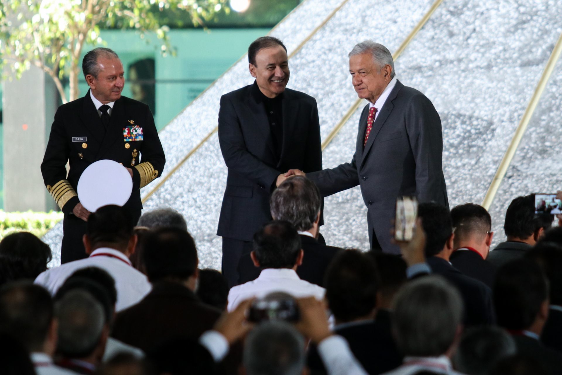 Rafael Ojeda Durán, secretario de Marina, da positivo a COVID-19