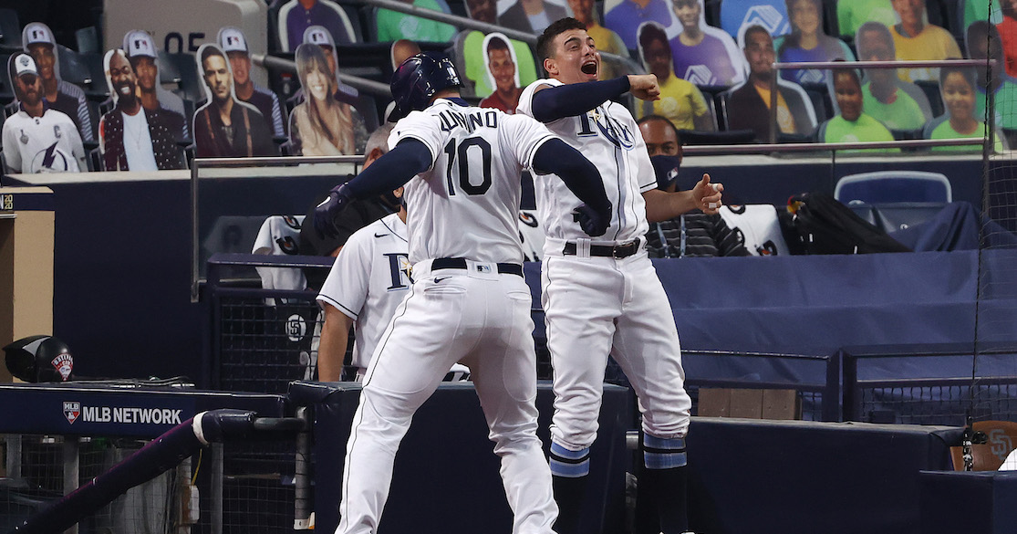 Blanqueada a los Astros y los Rays vuelven a la Serie Mundial 12 años después