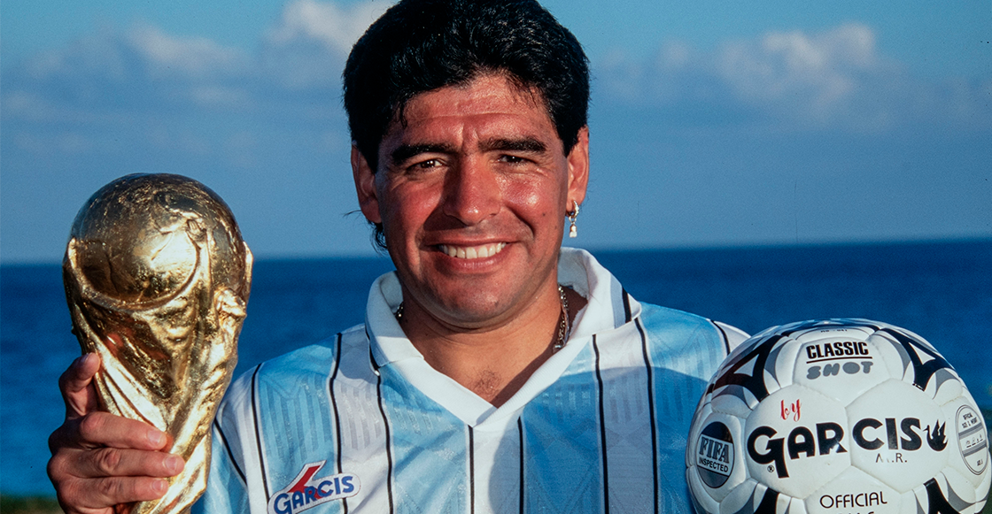 "E1ERN0": Así reaccionó el mundo a la muerte de Diego Armando Maradona