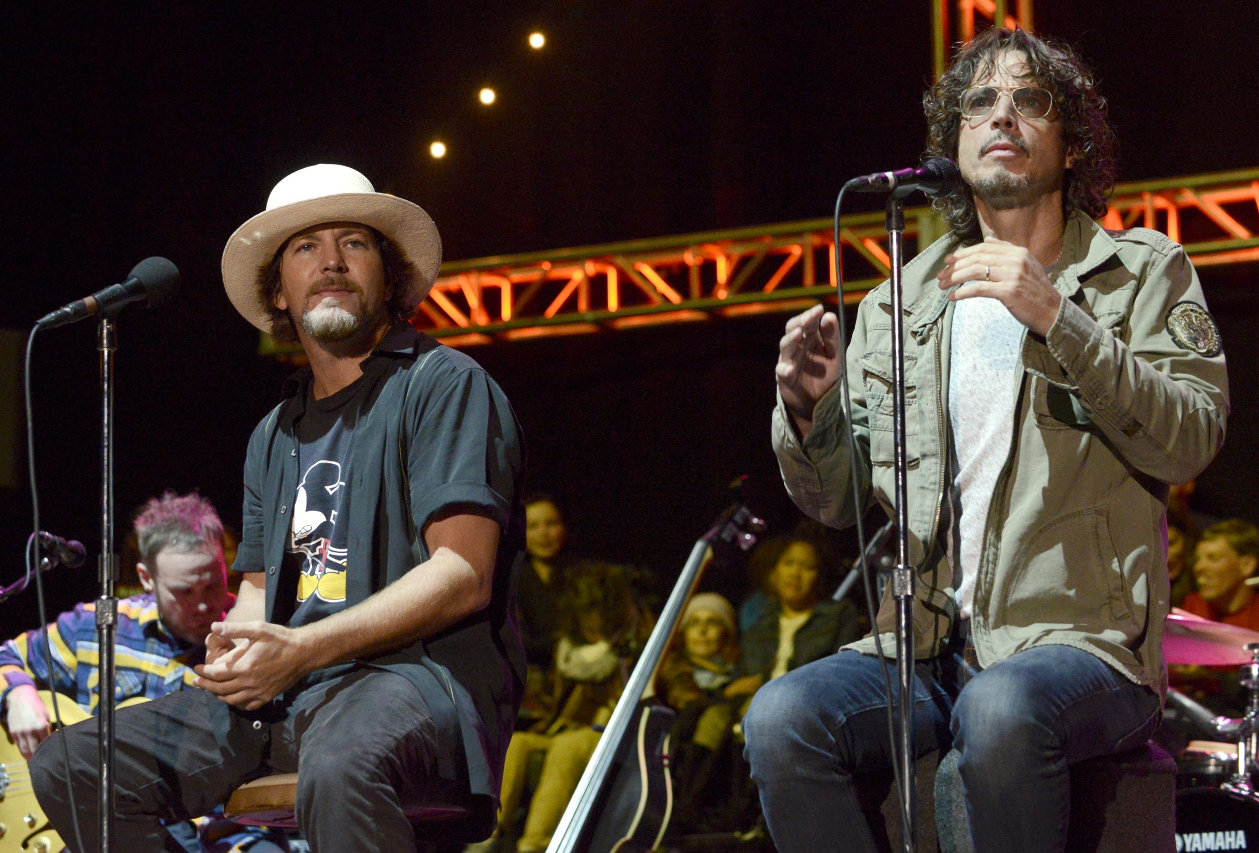 "Todavía no lo he superado": Eddie Vedder habla sobre la muerte de Chris Cornell