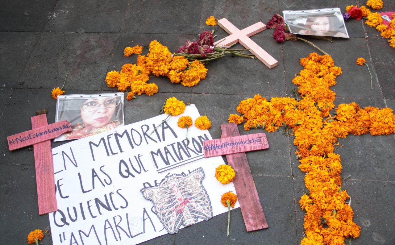Policías de Cuautitlán agreden a feministas que pedían justicia por Ámbar Viridiana