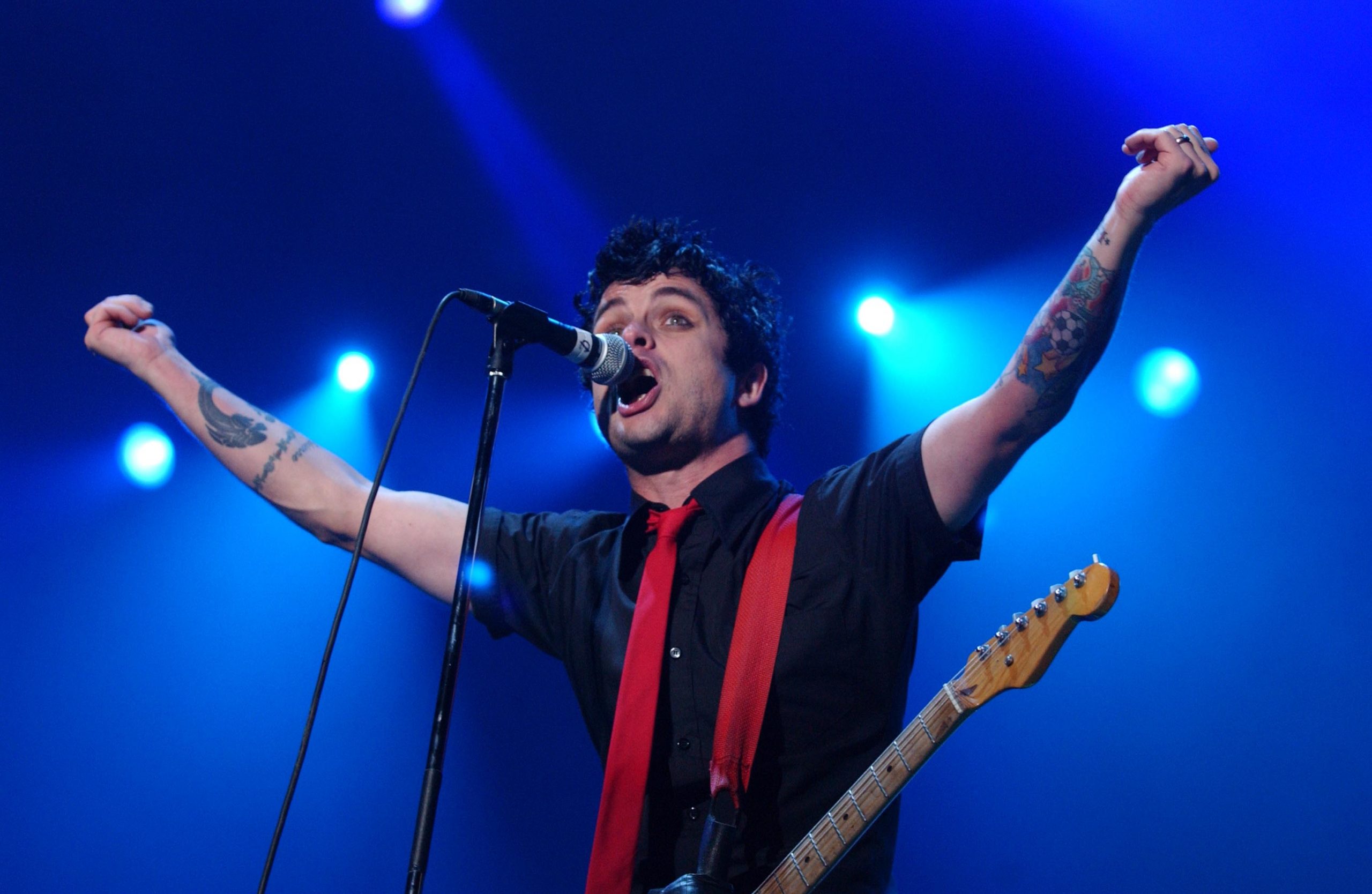 Green Day revive su proyecto alterno, The Network, para lanzar un EP