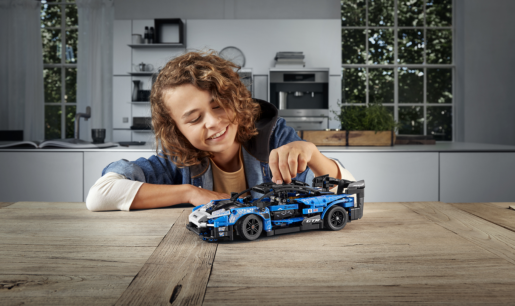 Para los niños grandes: LEGO lanza un nuevo y extraordinario set con McLaren