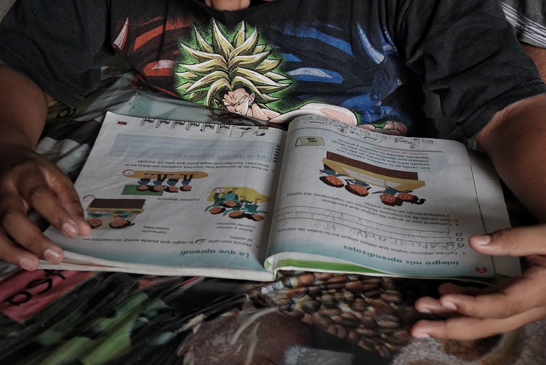 "Chairos" y "Fifís": Lo que sabemos sobre el polémico texto de la SEP Puebla