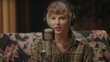 ¡Taylor Swift estrenará un concierto íntimo en Disney+ y te contamos cómo verlo!