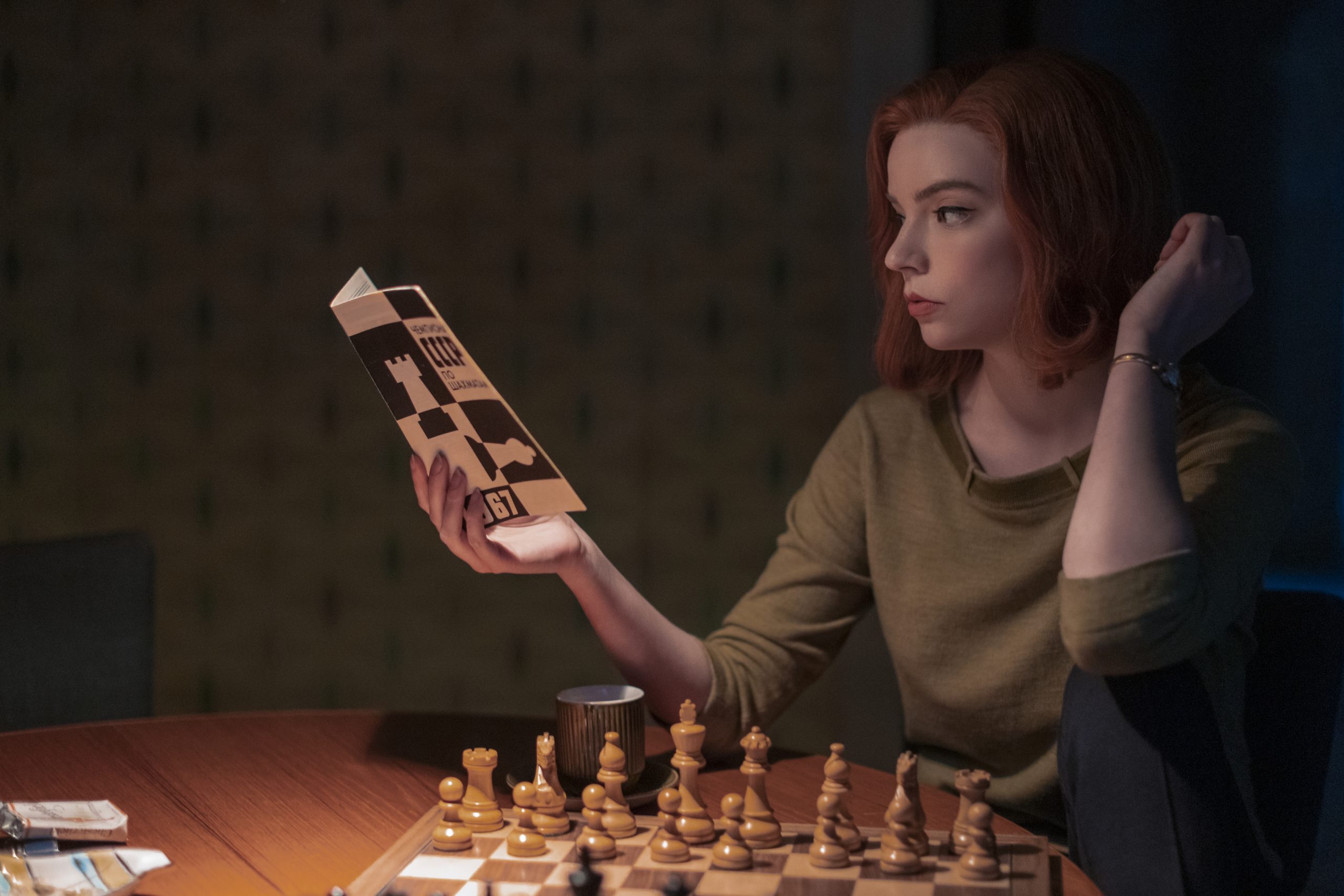 Con razón: Las ventas de ajedrez aumentaron en el mundo gracias a 'The Queen's Gambit'