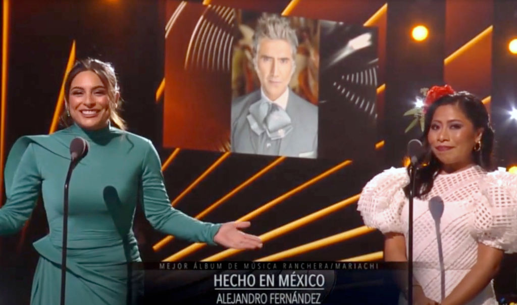 "Por eso estamos como estamos": Daniel Bisogno critica a Yalitza Aparicio por conducir los Latin Grammy