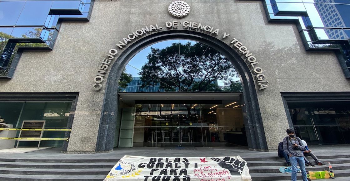 becas-conacyt-comunicado-retroactivo