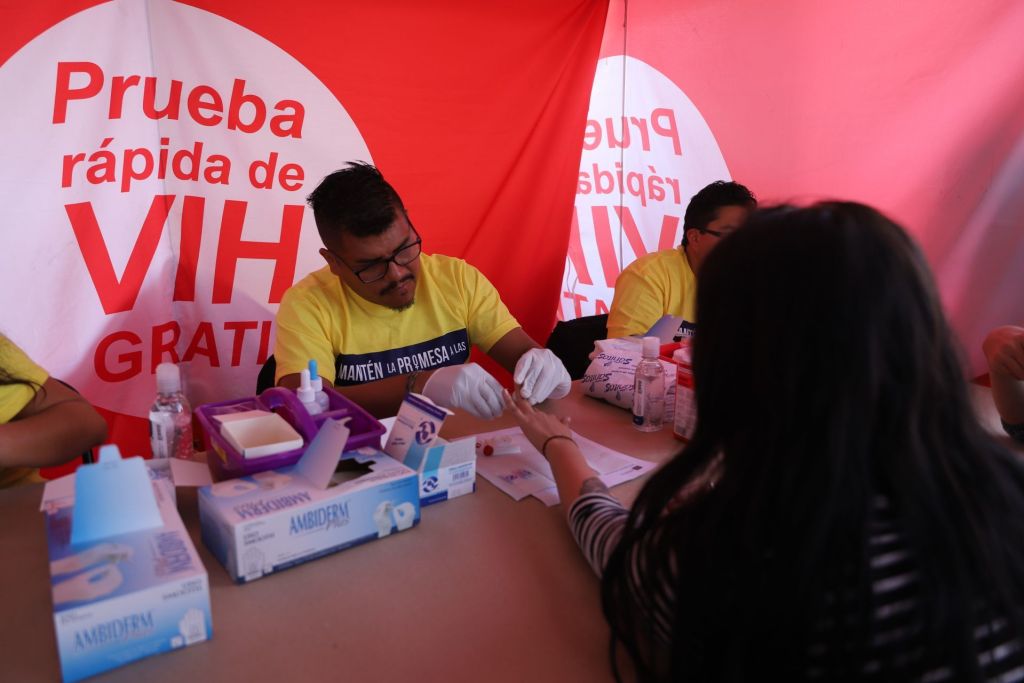 México participará en las pruebas de una posible vacuna contra el VIH