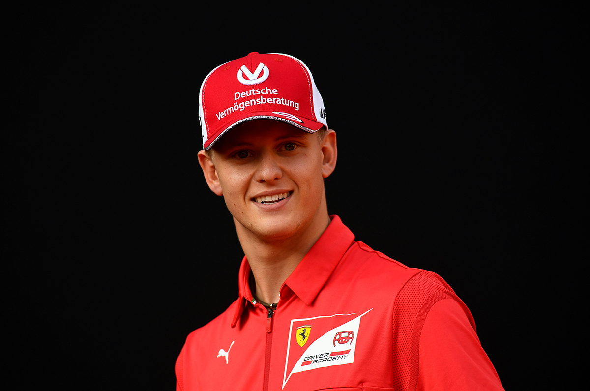 Mick Schumacher sigue el legado de su padre en la F1