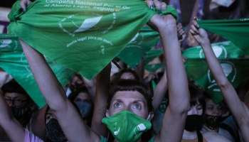 Senado de Argentina podría aprobar la legalización del aborto el 29 de diciembre