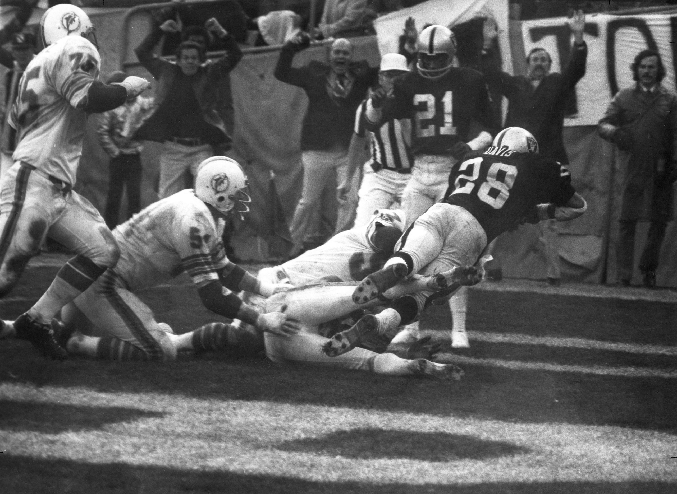 Raiders vs Dolphins Postemporada 1974