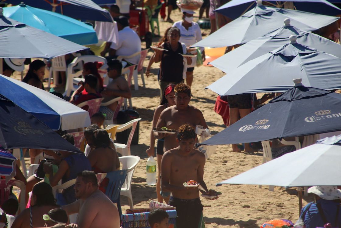 acapulco-vacaciones-coronavirus-contagios