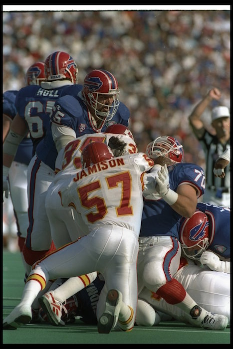 ¿Qué pasó en la final de conferencia entre Chiefs de Joe Montana y Bills en 1994?