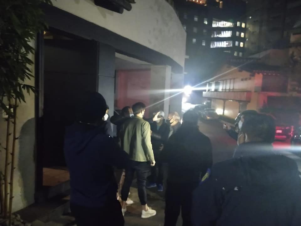 "Puedo hacer lo que quiera en mi casa": Arman ‘fiesta Covid’ en Cuajimalpa y se niegan a detenerla