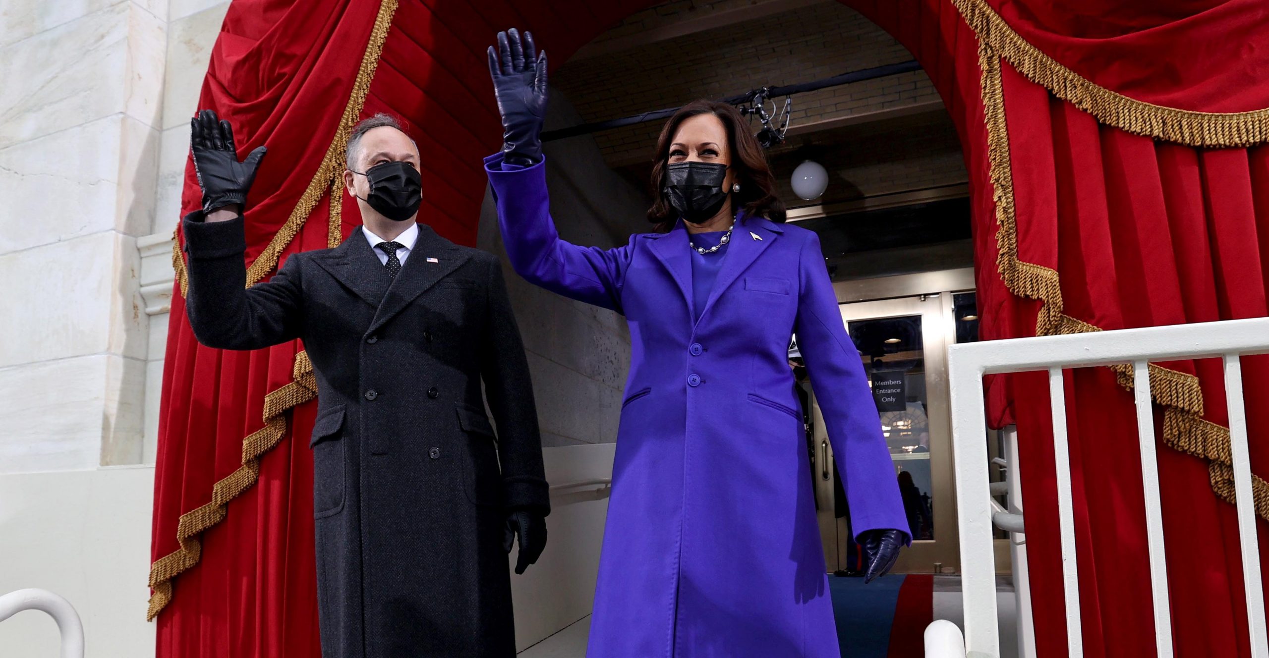 kamala harris toma de posesión