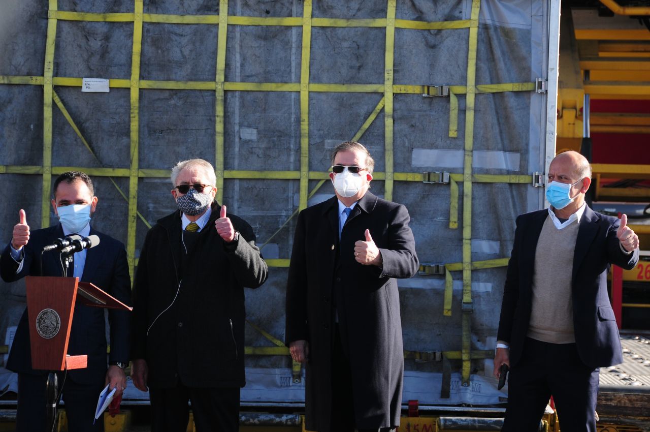 México aceptó que Pfizer nos mande menos vacunas para dárselas a la ONU: AMLO