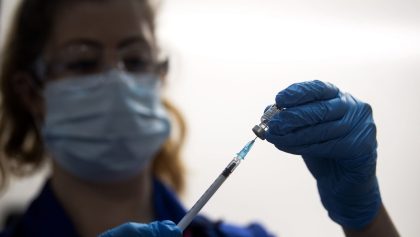 10-millonarios-pandemia-covid-19-desigualdad-vacunas-mundo