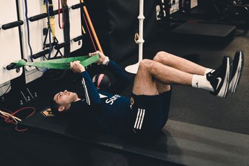 En Imágenes: Raúl Jiménez está de regreso en el gimnasio del Wolverhampton