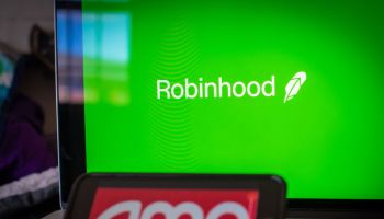 robinhood-robin-hood-aplicacion-inversion-finanzas-reddit-gamestop-que-paso-manipulacion-traicion